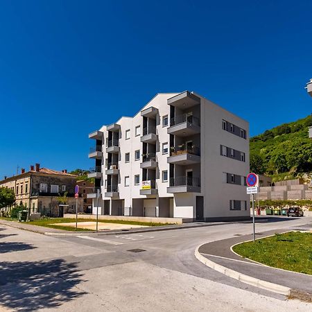Seafront Villa Andrijana - Happy Rentals Plomin Ngoại thất bức ảnh