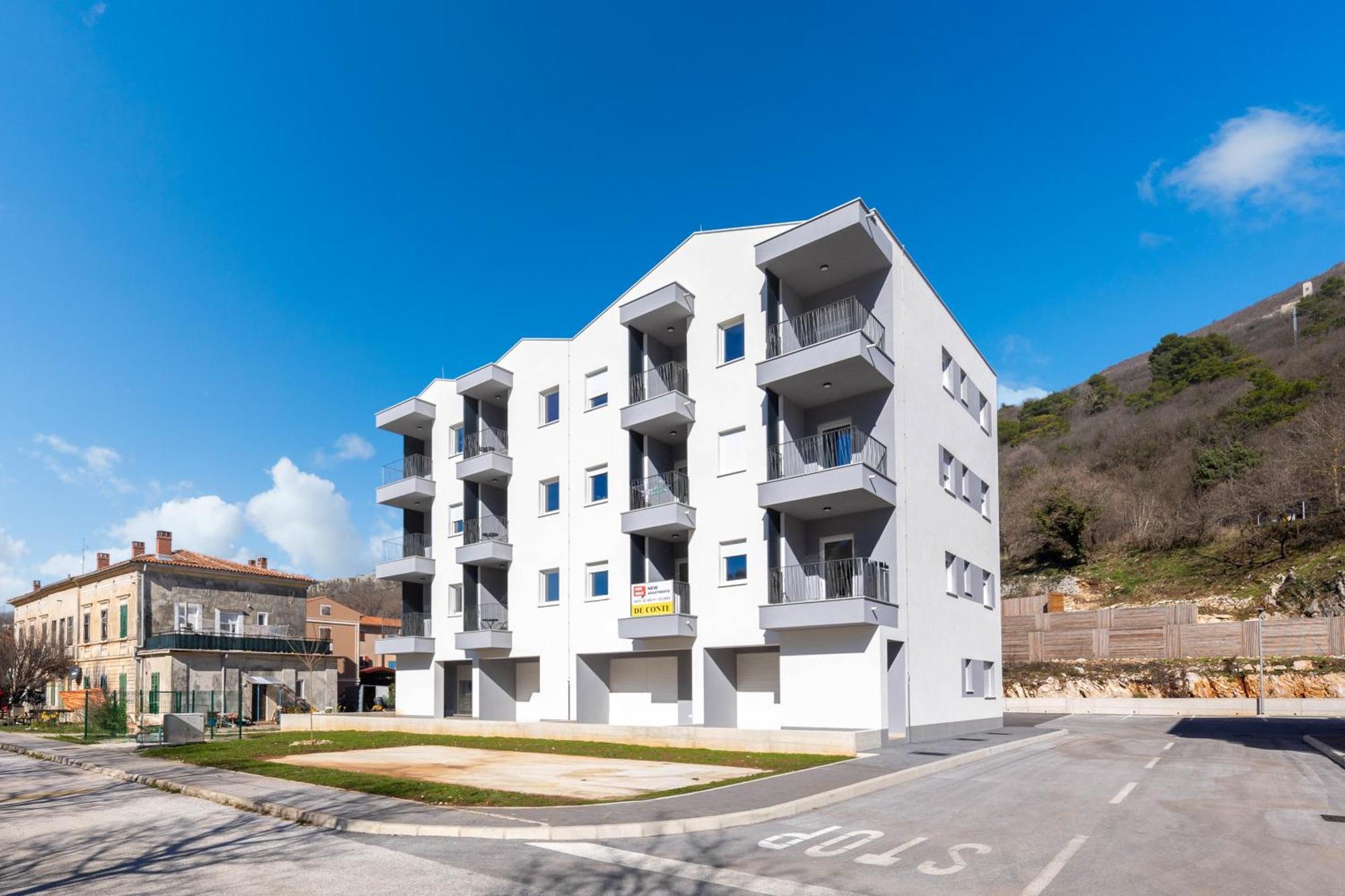 Seafront Villa Andrijana - Happy Rentals Plomin Ngoại thất bức ảnh