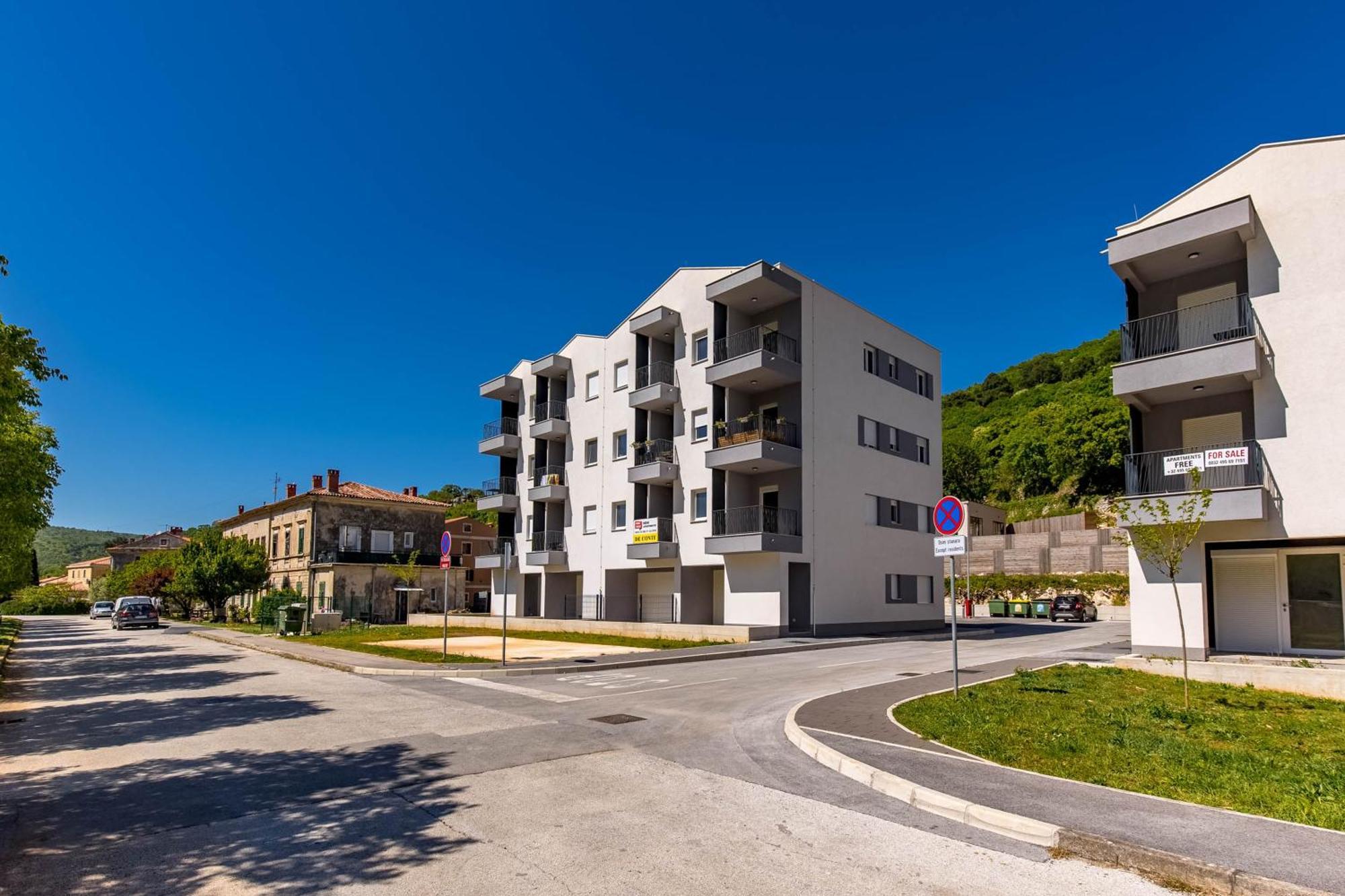 Seafront Villa Andrijana - Happy Rentals Plomin Ngoại thất bức ảnh